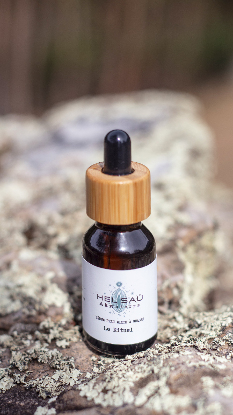 hel sau natural cosmectic brand photo by lorenna martin
