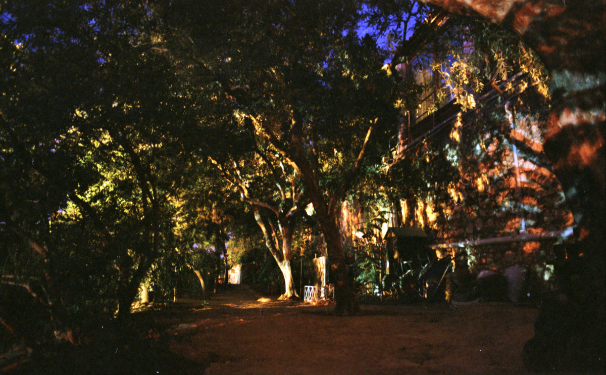 hitchhiking in europe analogic photo by lorenna martin (19)